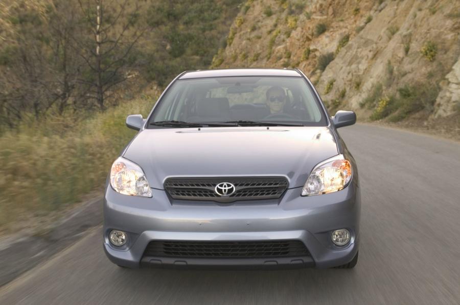  Toyota Matrix 2003 года  (фото 58 из 102)